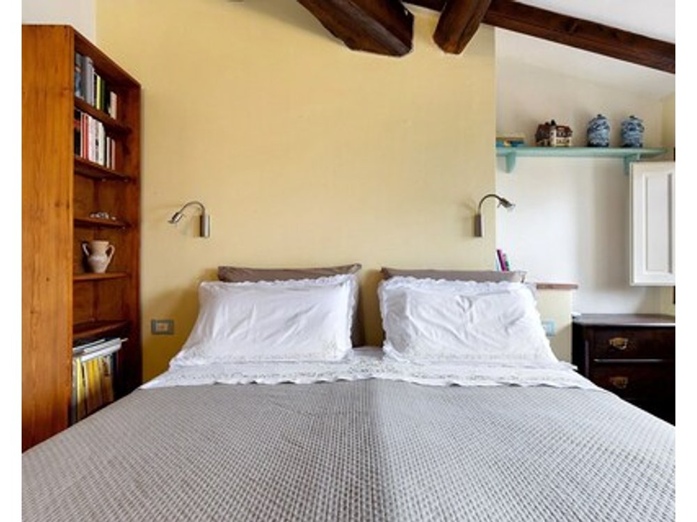 The Smiling Cottage in Tuscany with Breathtaking Views