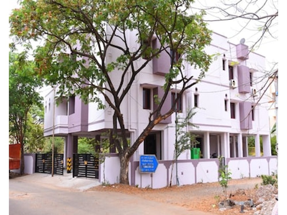 Aishwaryam Deshna Service Apartment Ambattur Chennai