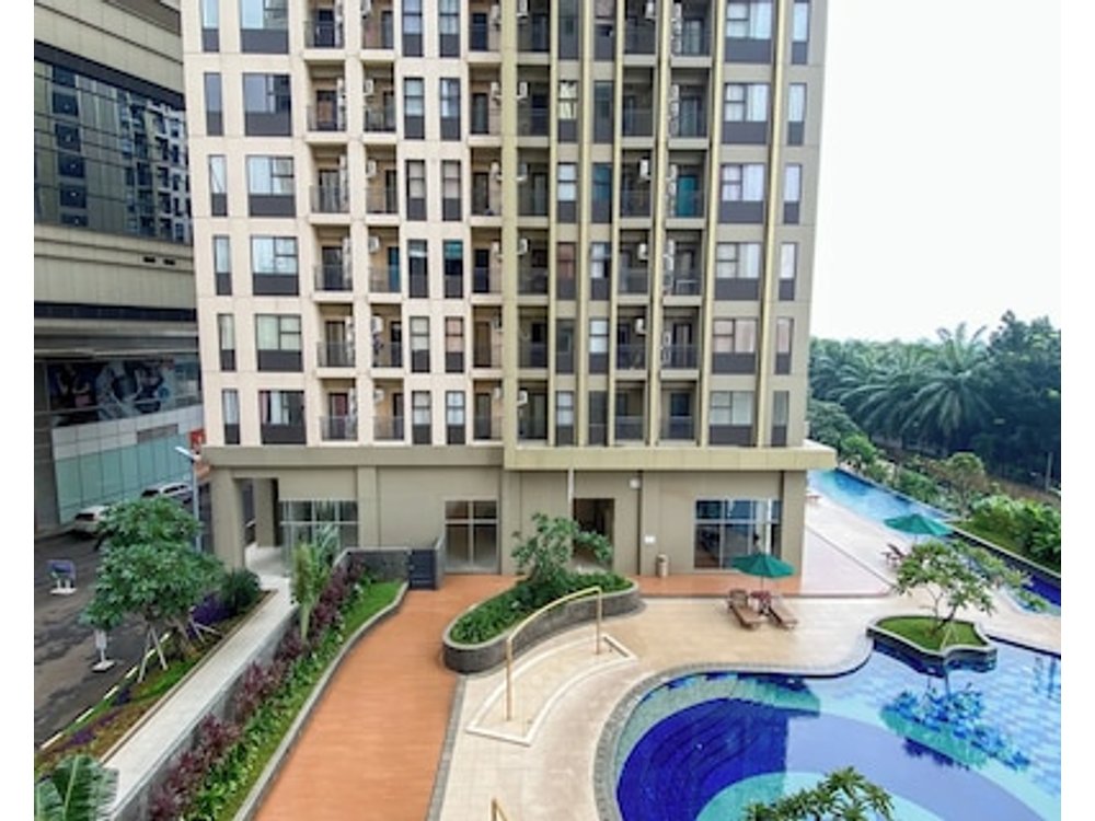 Fancy And Nice Studio At Transpark Cibubur Apartment