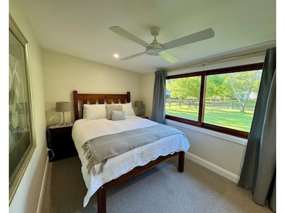 Tranquil 3-bedroom Cottage In Somersby