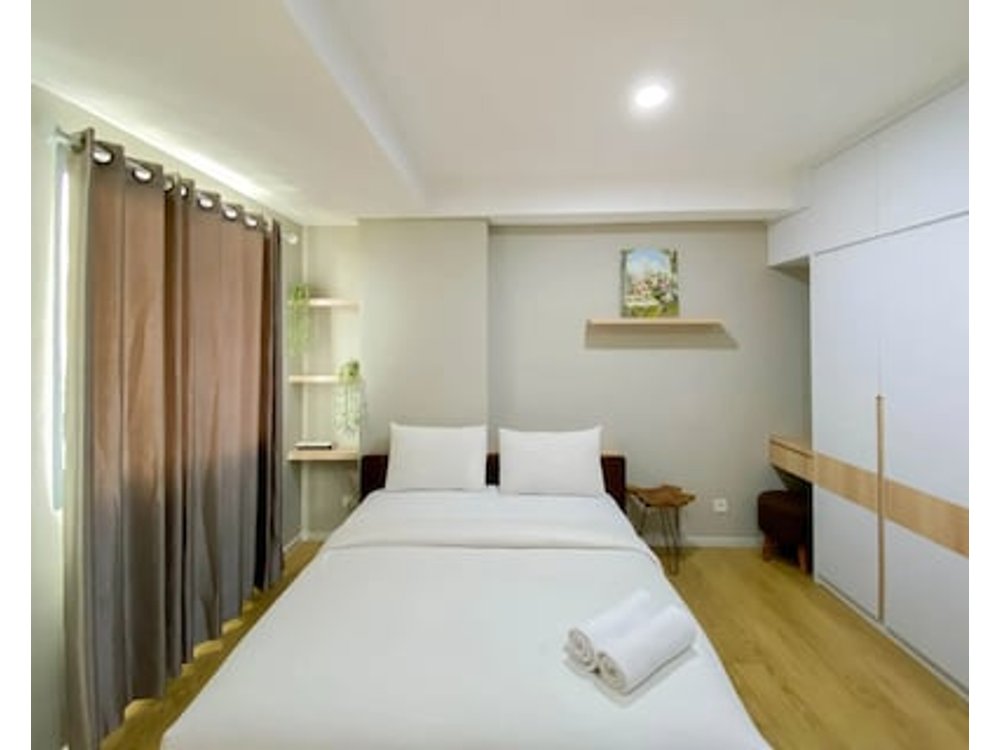 Spacious And Warm Studio Daan Mogot City Apartment