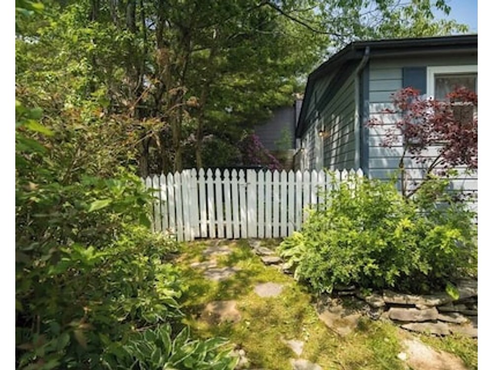 September Sale | The Cottage- Walk2 Main St - Pkg