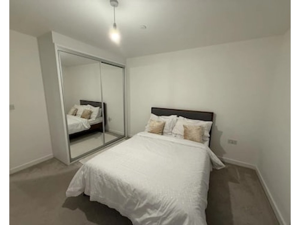 Private Stay in London Acton