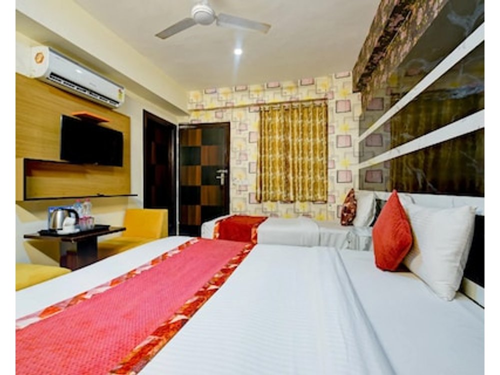 Arkwood Residency B & B At Airport