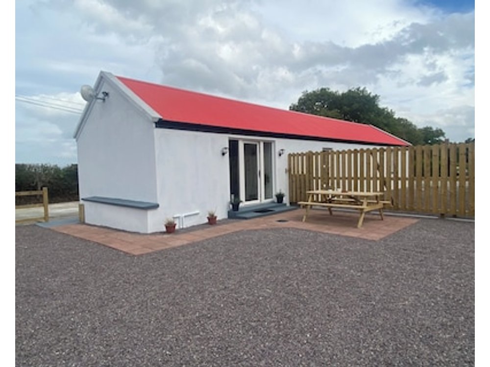 Hayfield View Charming 2-bedroom Cottage In Beautiful Beaufort Killarney Wifi