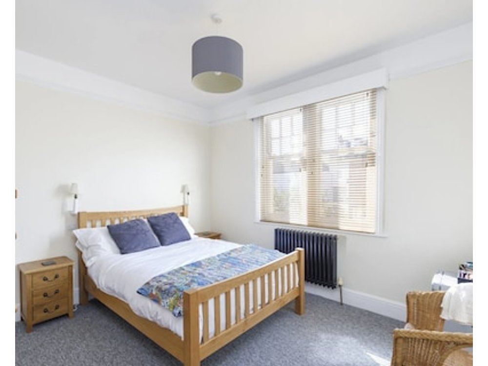 Vibrant Seafront Apartment In Brighton No Deposit