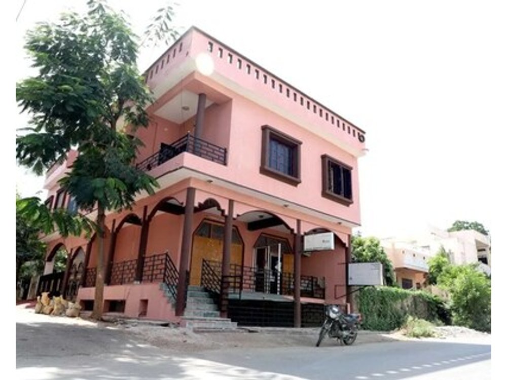 Relax Home Stay Double Room And Lounge