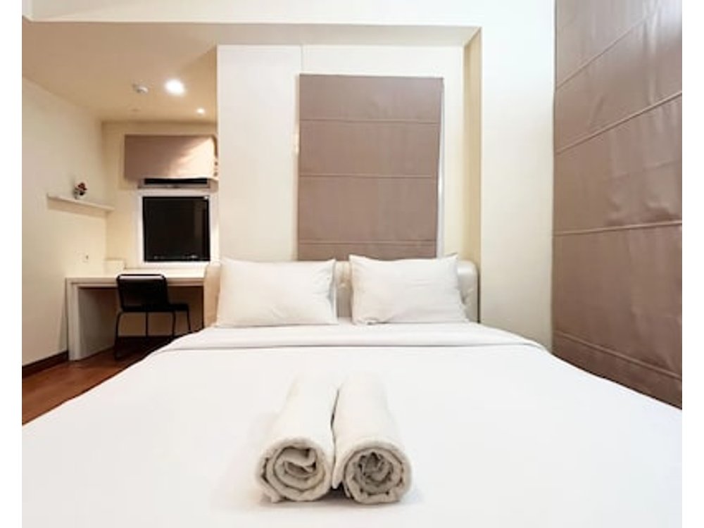 Stylish Studio Room At Apartment Vida View Makassar