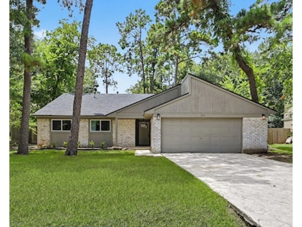 Heart of The Woodlands Getaway Pet Friendly