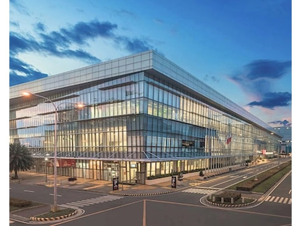 City Getaway In The Heart Of Entertainment City