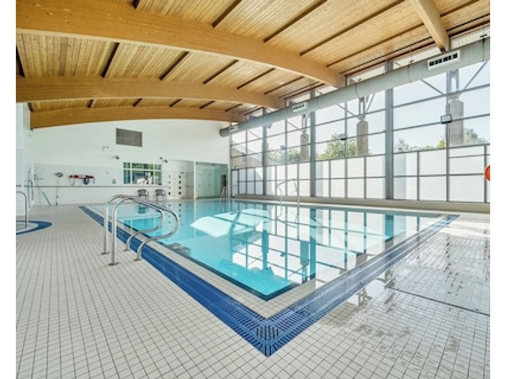 Jubilee Ground-floor Double Bedroom