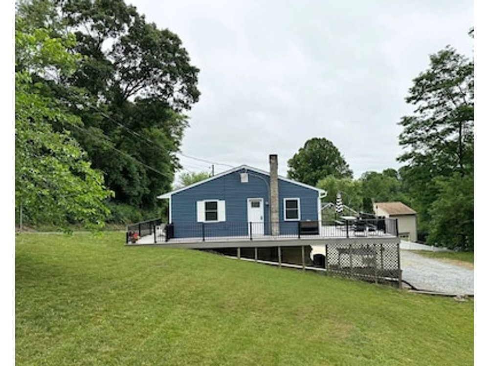 Heart of Amish Country - Paradise Cottage