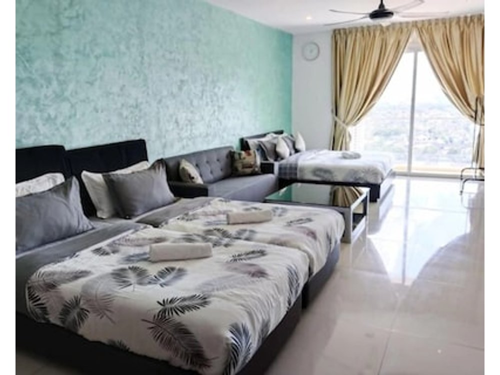Holiday Home @ D’Esplanade KSL(4-5px 2Bth2Br WF)