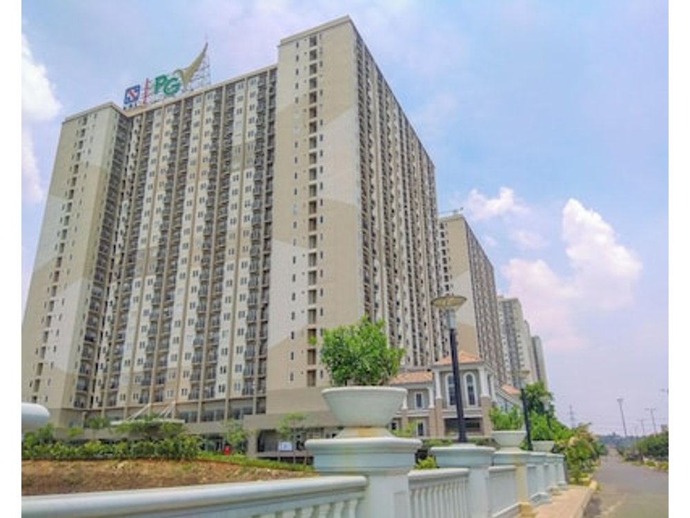 Cozy And Comfort Stay 2br At Podomoro Golf View Apartment