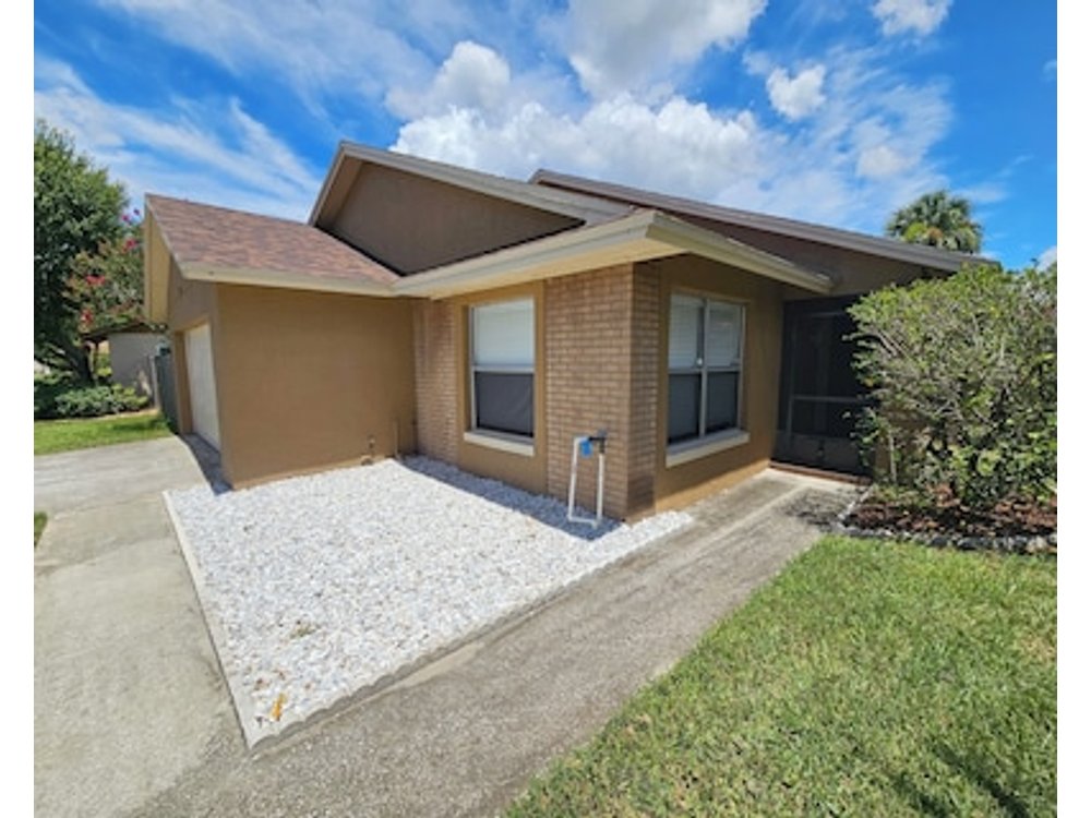 Magical Getaway- Cozy Home Minutes from Disney Restaurants & Outlets!