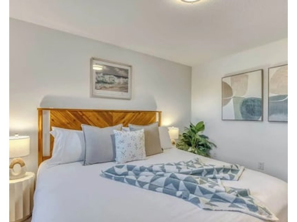 Mocks Crest Oasis- 5BD/2BA- Arbor Lodge Getaway