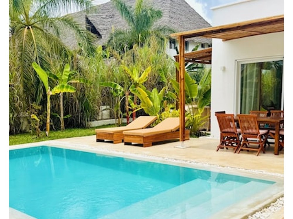 Lions Villas 2 Zanzibar - Private Cook & Infinity Pool