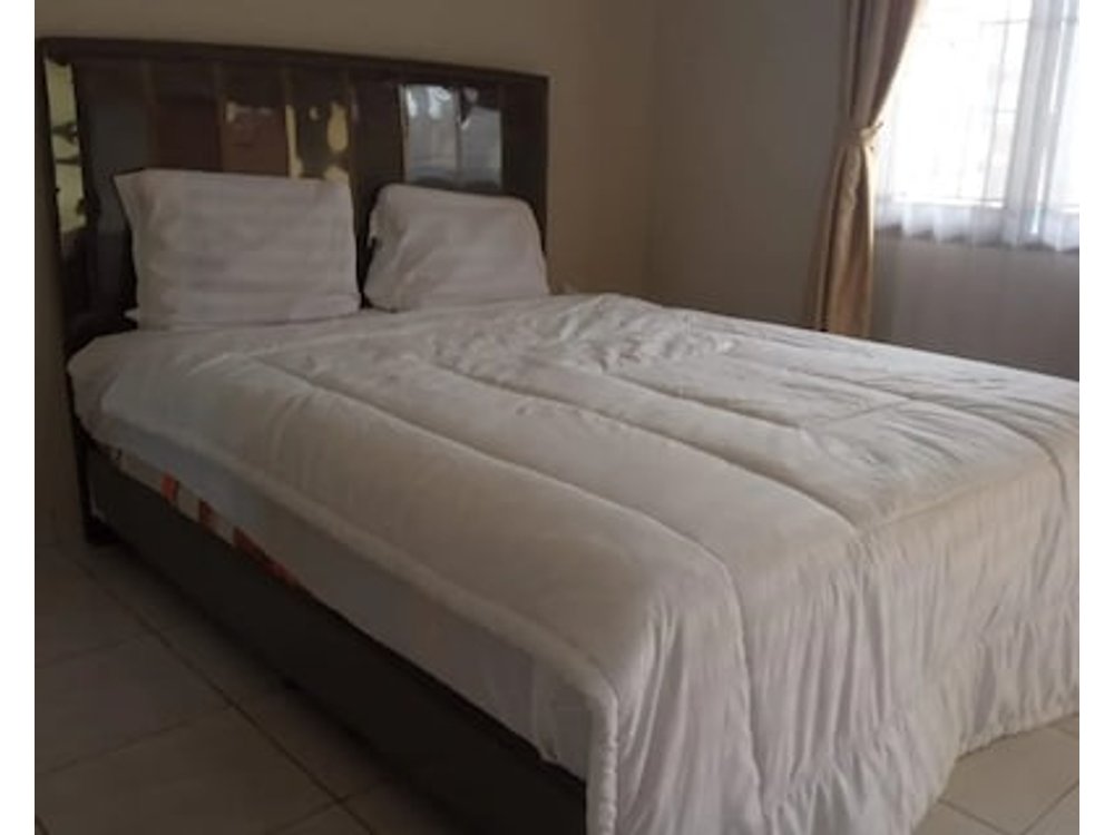 OYO 93569 Fathir Homestay Syariah