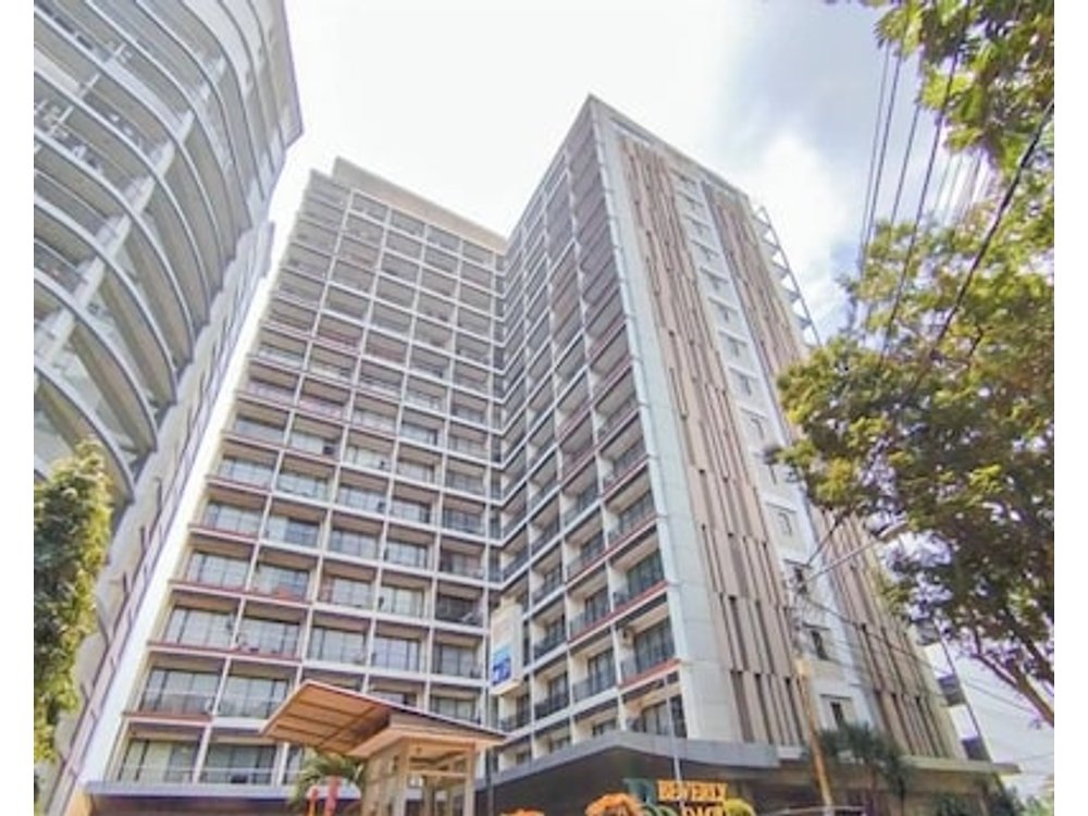 The Modern Monastery Studio At Beverly Dago Apartment