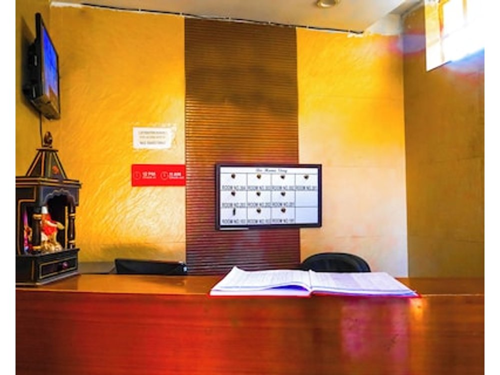 Roomshala Hotel In Jangpura