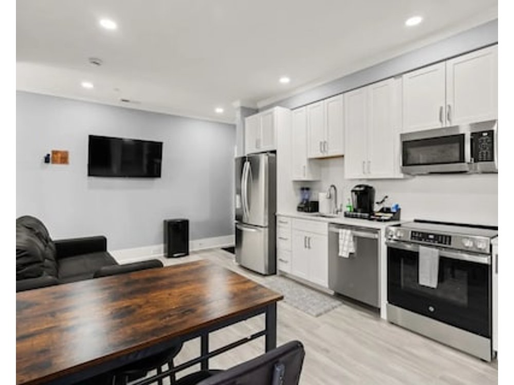 The DC Getaway+2BD condo+Private Parking