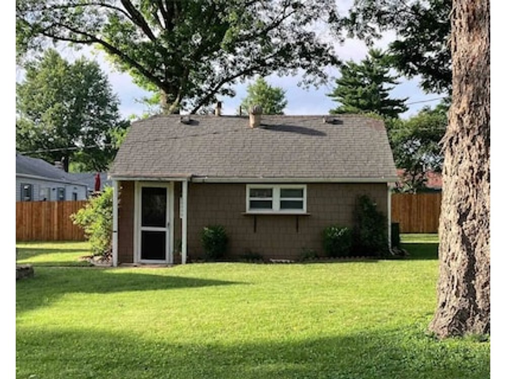 Discover Kansas City Charm: Relax In Our 1-bedroom Cottage