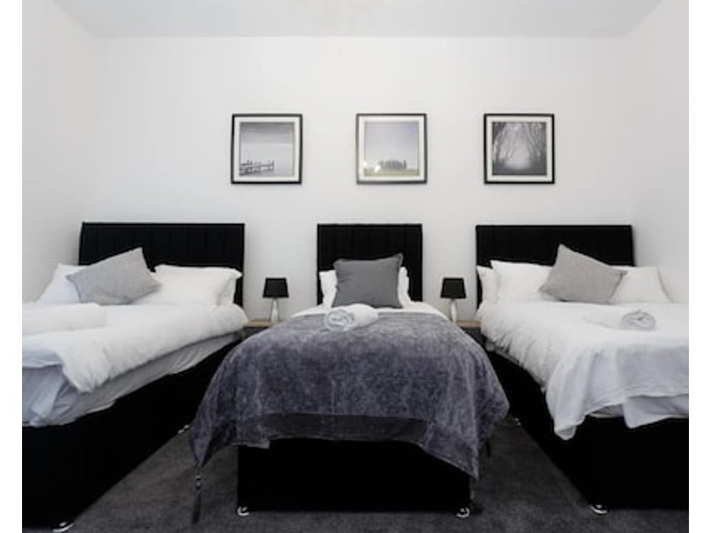 Live In Leeds Greenhill Bungalows