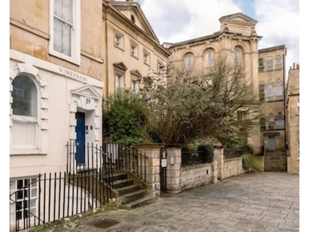 Beautiful apartment in Bath
