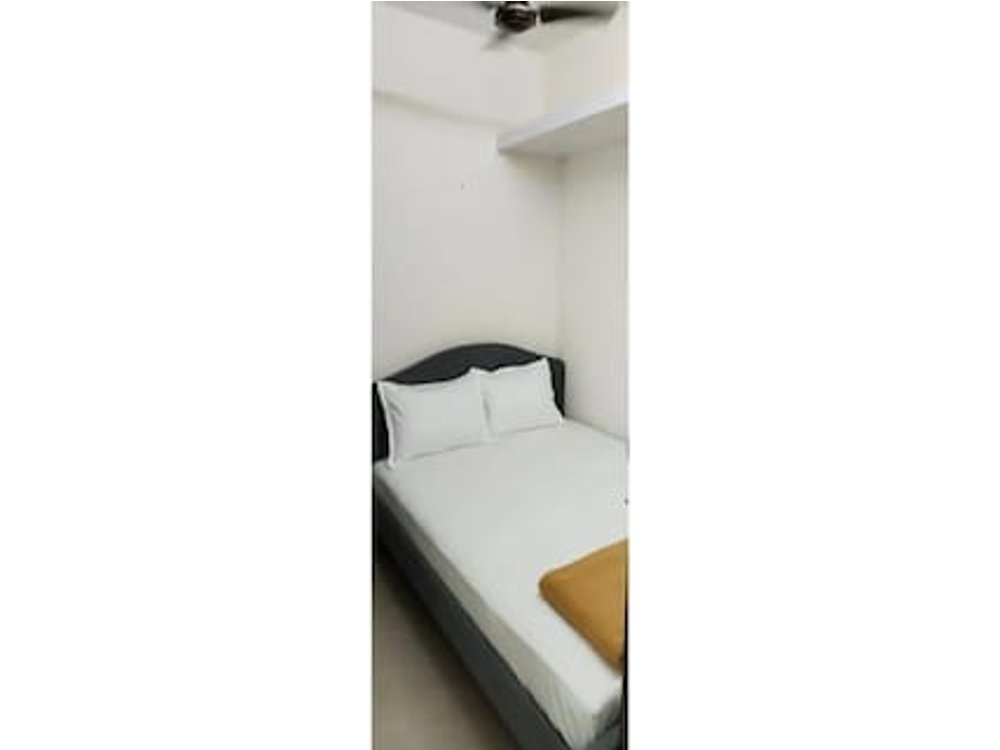 1br Apartment In Lower Parel