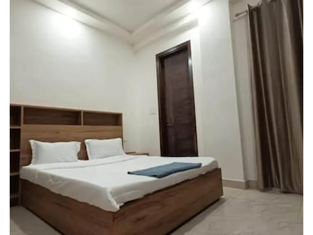 85 The Ganges 2 Bhk Apartment For Homestay
