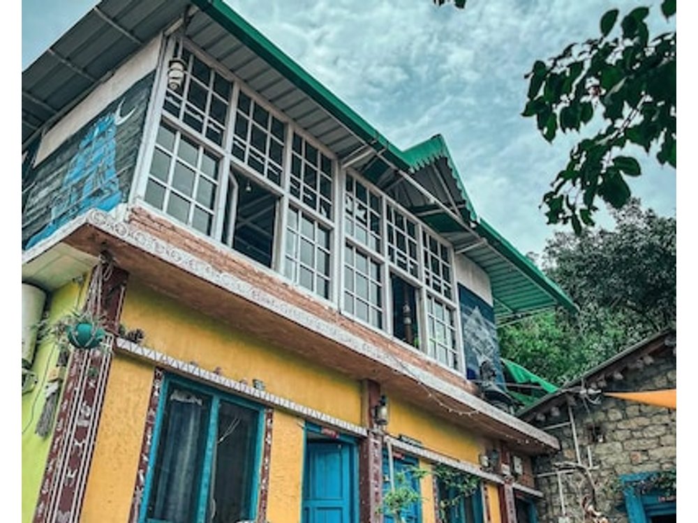 Vista Hostel Jeolikote Nainital