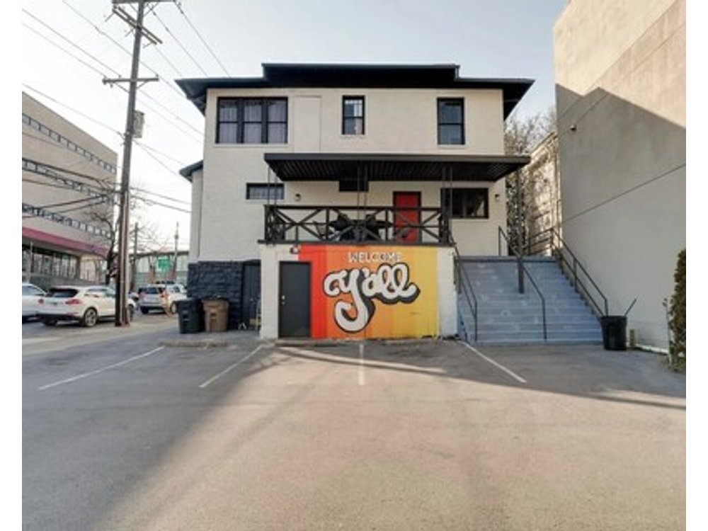 This Apartment Is A 2 Bedroom(s) 1 Bathrooms Located In Nashville Tn.