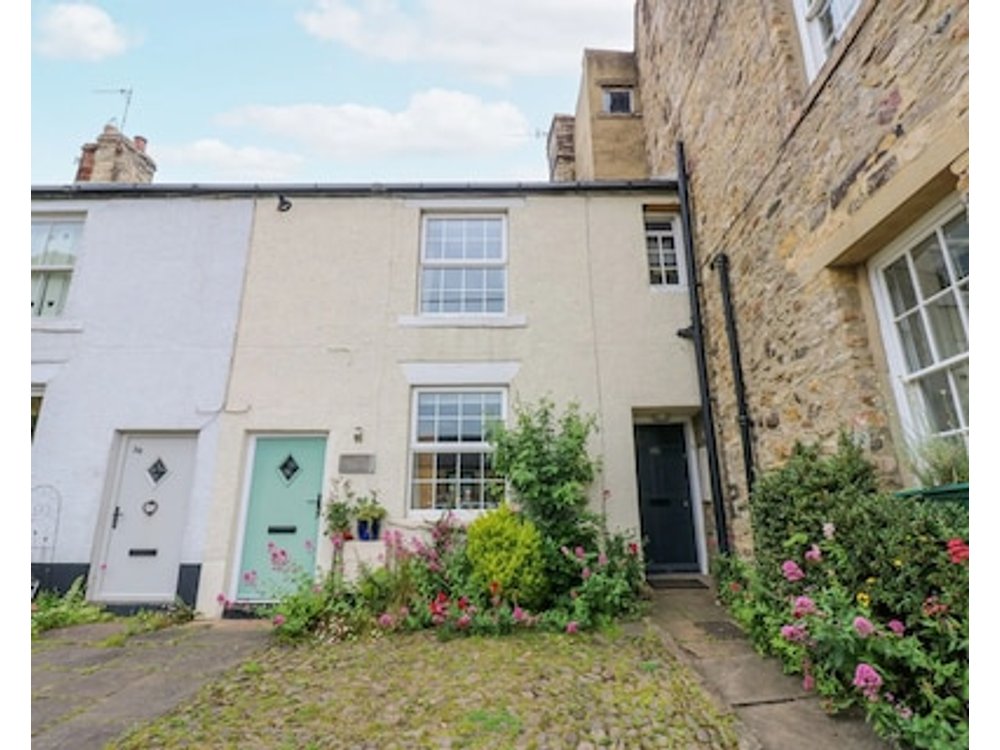 Stunning Family Cottage in Kenilworth Free Parking Walk To The Castle Free Amazon Prime Disney & Netflix