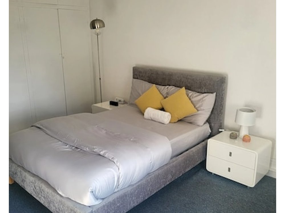 Charming Double Bedroom Retreat In The Heart Of London – Perfect For Couples