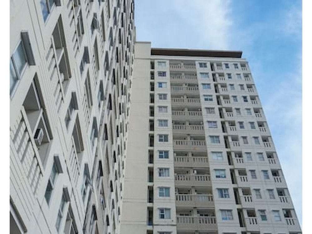 Homey And Simply Look Studio Belmont Residence Puri Apartment