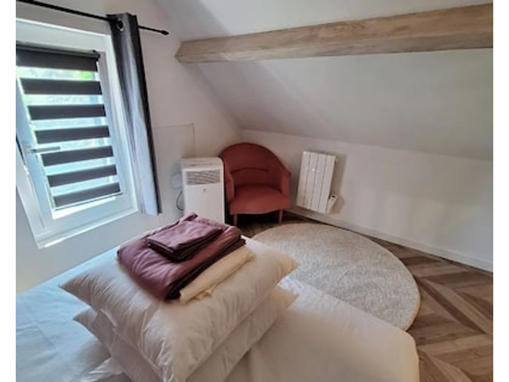 Stone Cottage With Private Garden In A Quiet Location On The Mont-saint-michel Bay