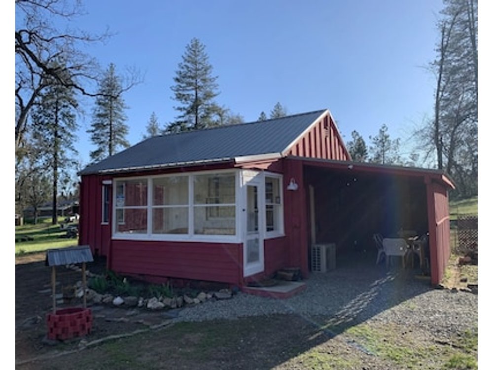 Mountain Cottage With Creek And Accessible Trail And Pond Near Yosemite!