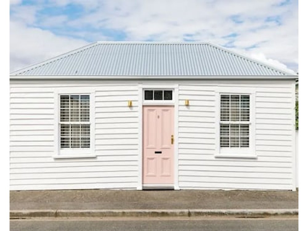 Good Soul Cottage – Cosy Charming And Steps From The City