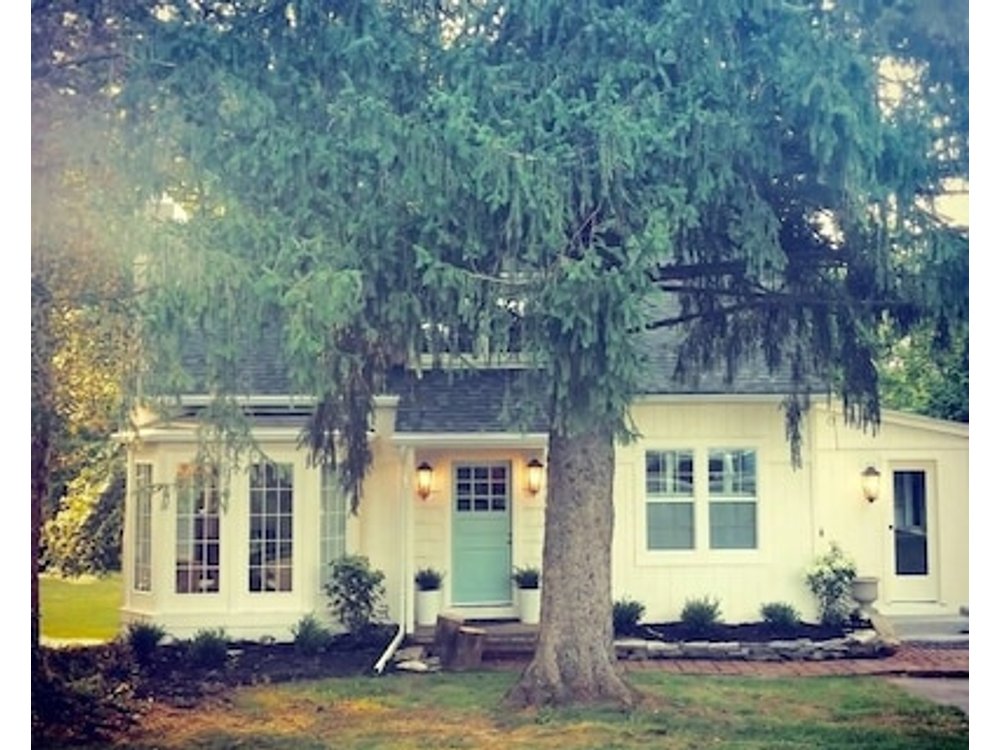 The Sycamore Cottage Located In The Amish Country. Minutes To Local Attractions