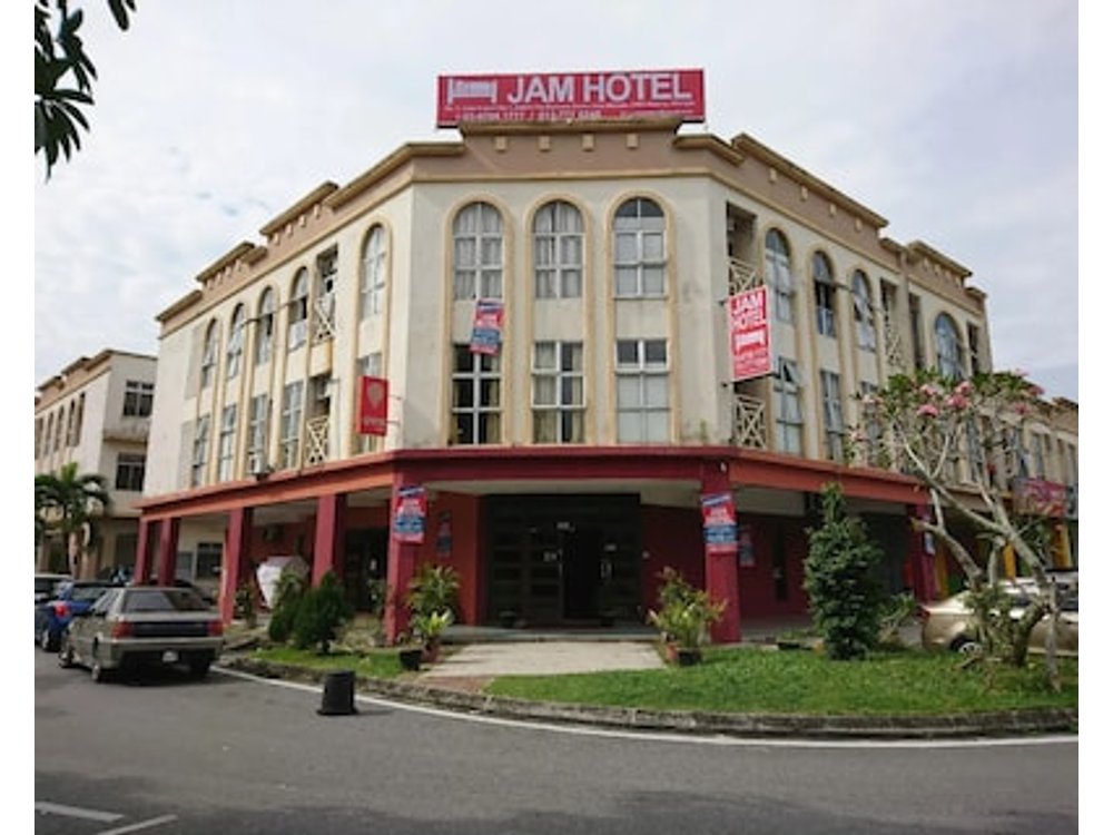 JAM Hotel Kota Warisan Sepang @ ERL Salak Tinggi KLIA 1-2 & F1