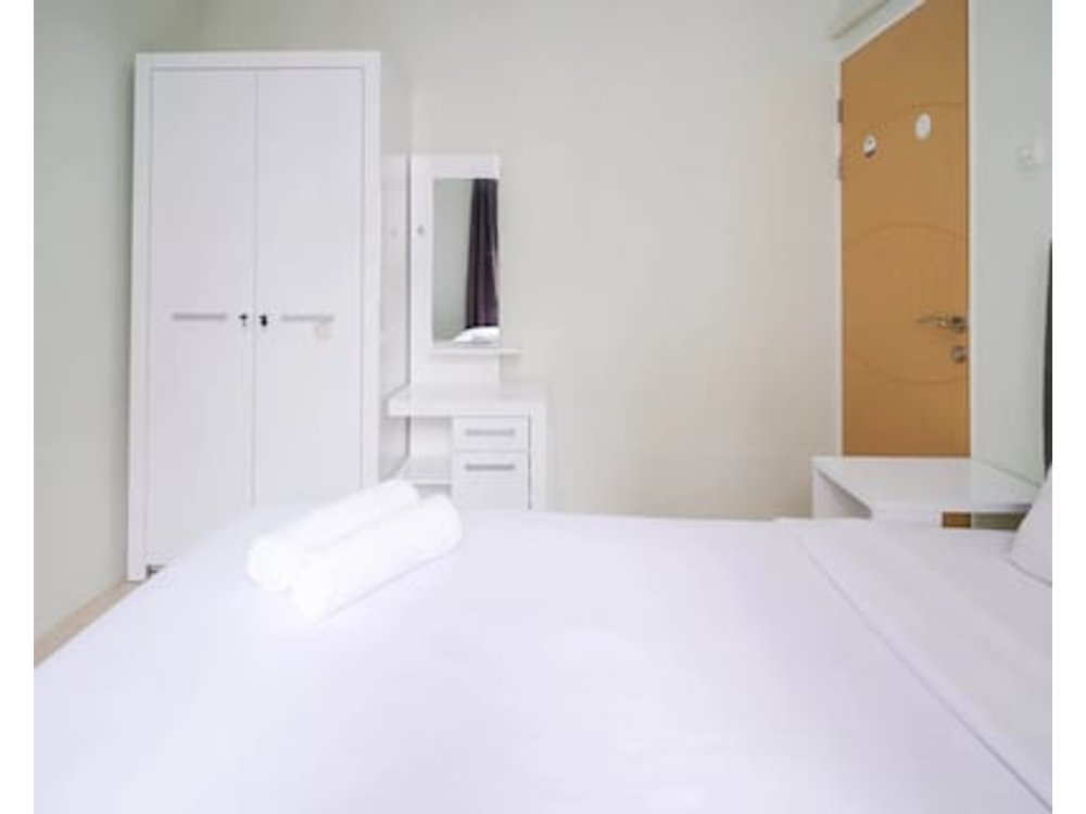 Best Location And Comfy 2br At Bale Hinggil Apartment