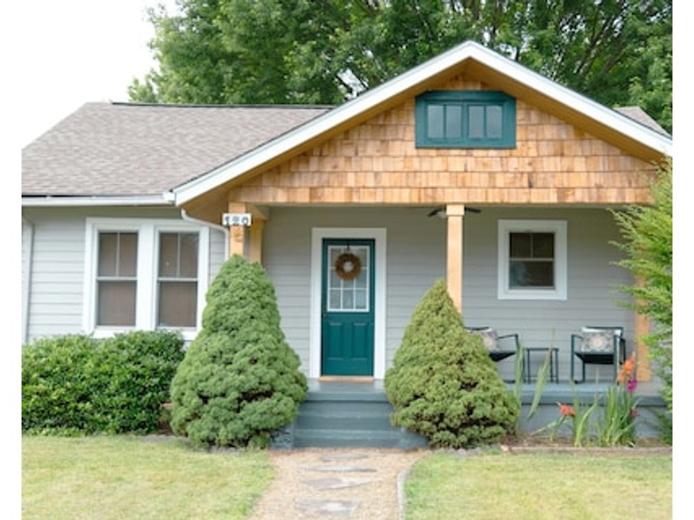 1920s Cottage- Walk To Downtown Waynesville And Hazelwood Village. Pet-friendly!