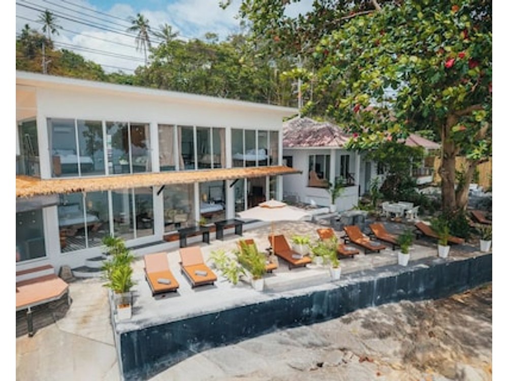 Escape Beach Front Cottage - 2 bed family room