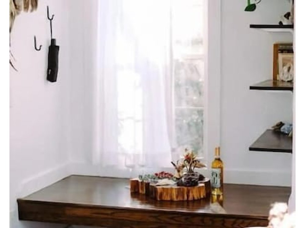 The Rosewood Cottage -- Luxury + Woodland
