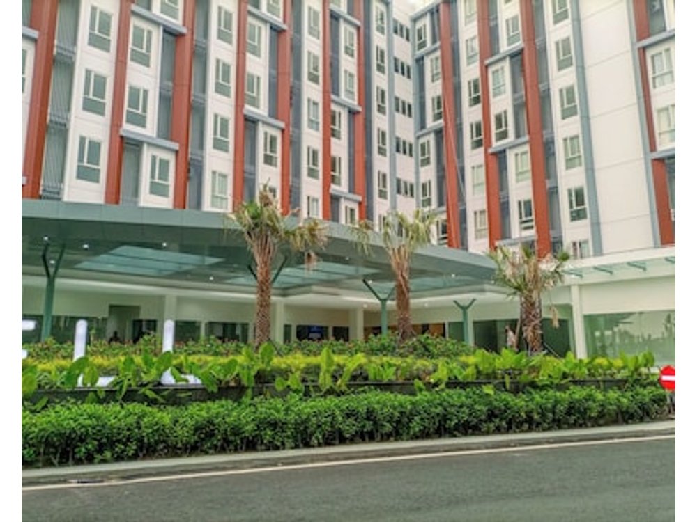 Comfortable And Homey Studio Room At Barsa City Apartment