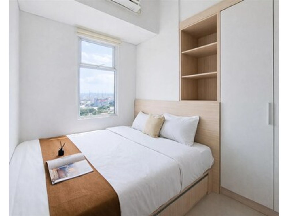 Good And Warm 1Br Apartment At Vittoria Residence