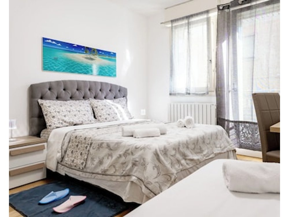 Enjoy A Stylish Experience At This Centrally-located Place Of Venice Mestre.
