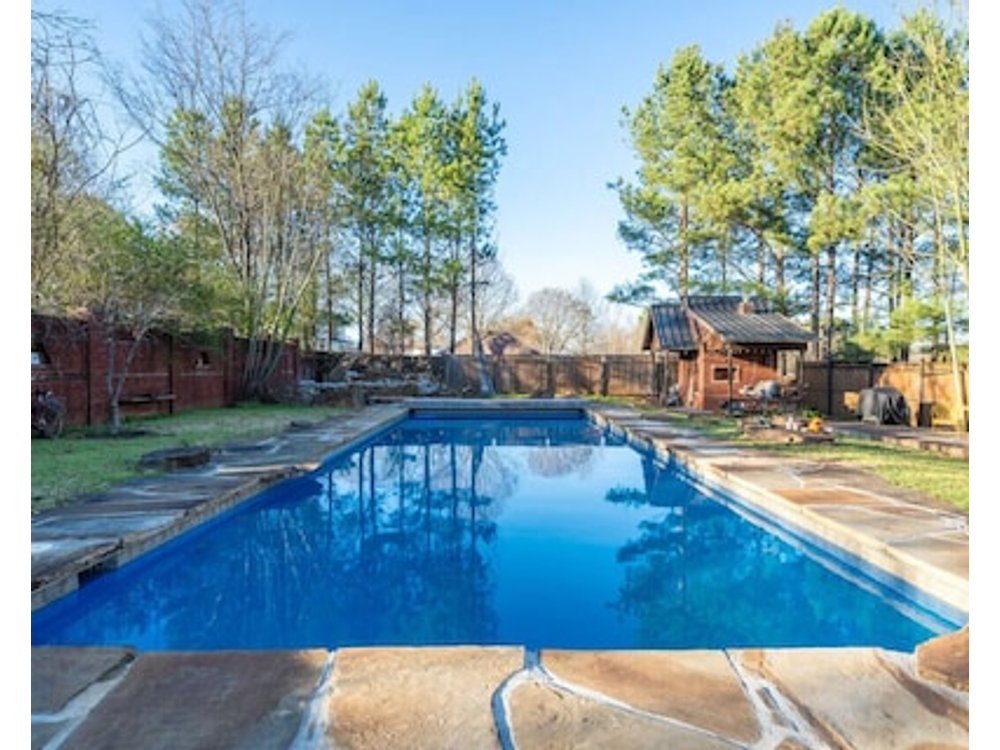 Doras Dutch Cottage Charmer with Swimming Pool
