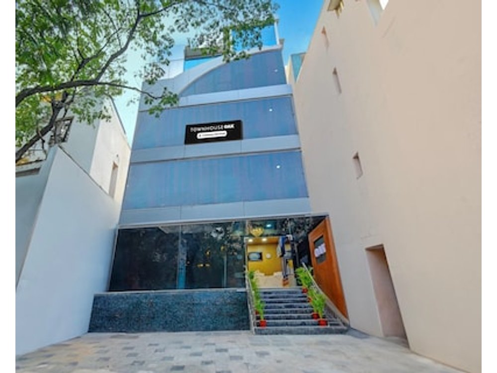 Townhouse OAK Banjara Hills Hyderabad