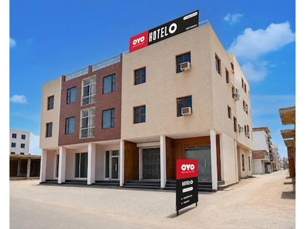 Super Hotel O by OYO ISBT Mohali Formerly Holiday Spot